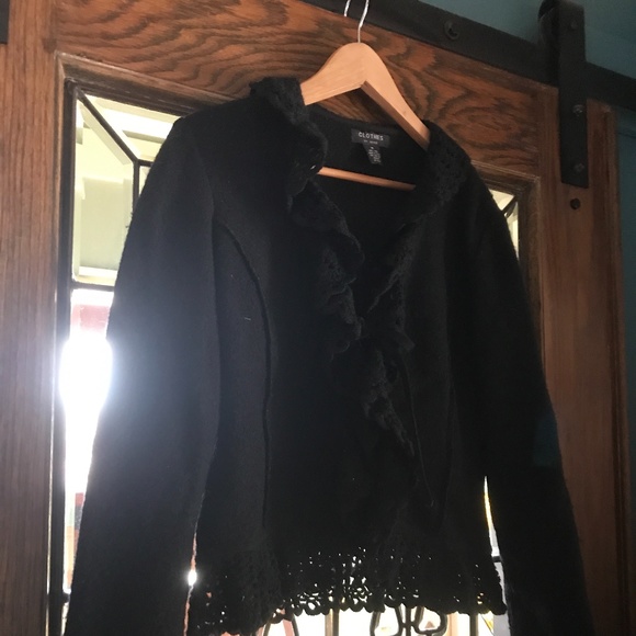 Ruffled wool sweater - Picture 1 of 3